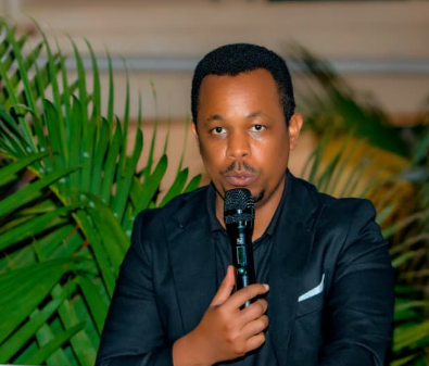 EGLISE   INKURU NZIZA AU RWANDA
